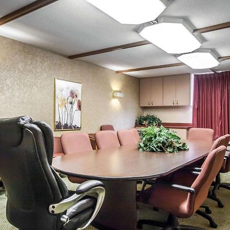 Quality Inn & Suites North Springfield Eksteriør billede