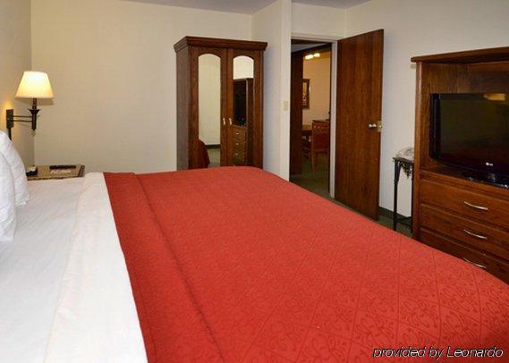 Quality Inn & Suites North Springfield Værelse billede
