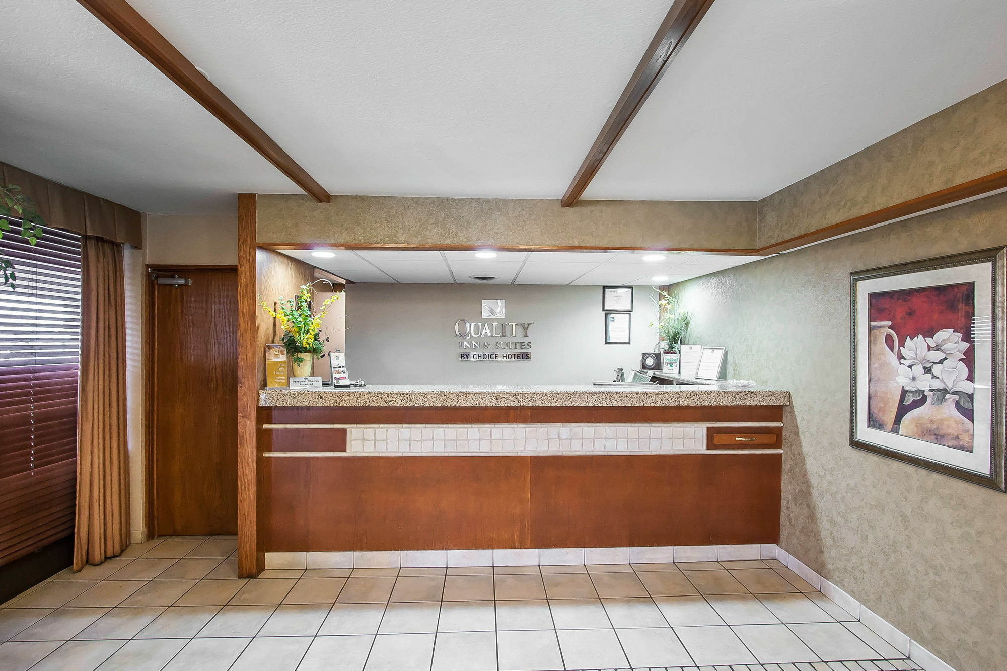 Quality Inn & Suites North Springfield Eksteriør billede