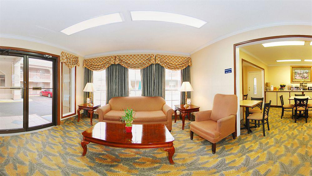 Quality Inn & Suites North Springfield Eksteriør billede